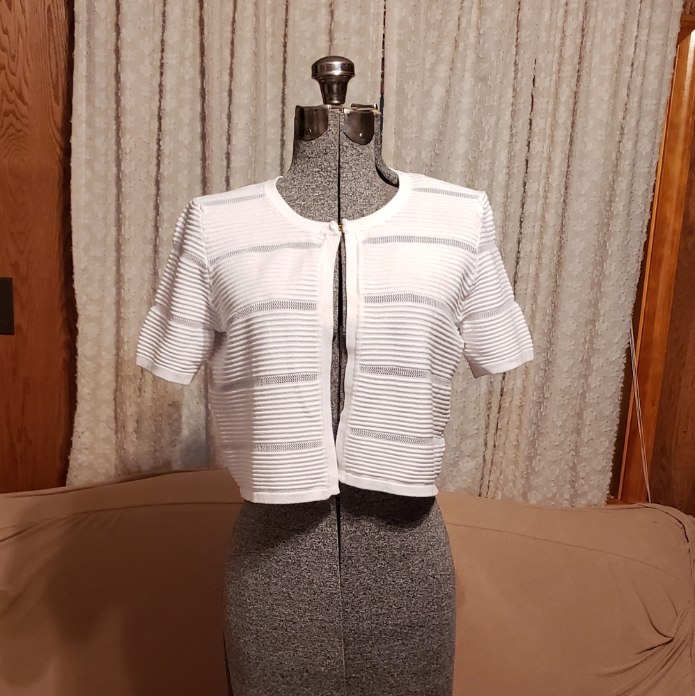 Calvin Klein White Cropped Cardigan Size Large